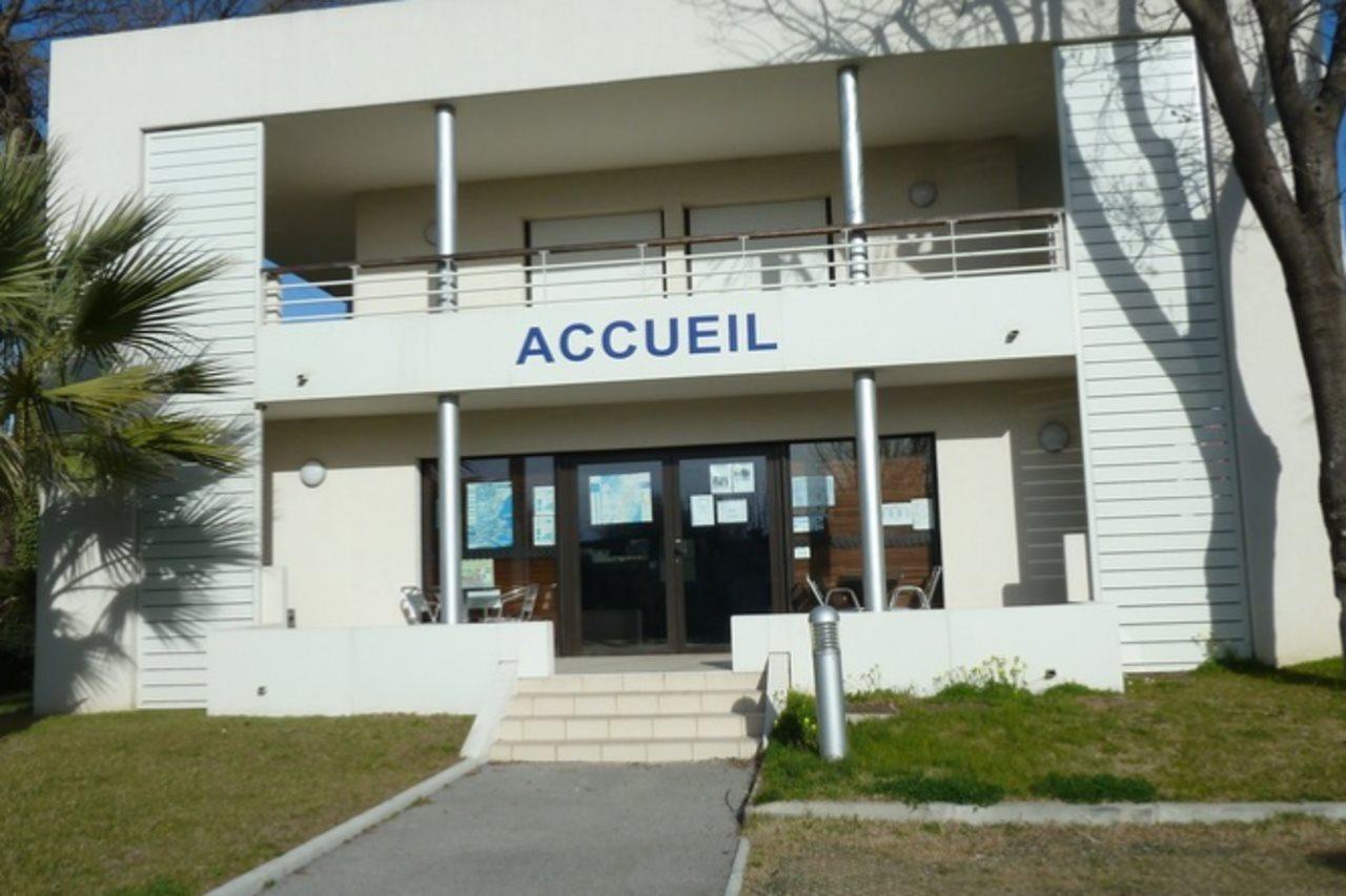 Vacanceole - Residence Carre Marine Манделю-ла-Напул Екстериор снимка